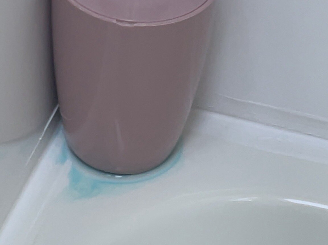 力推怀特住宿酒店主图