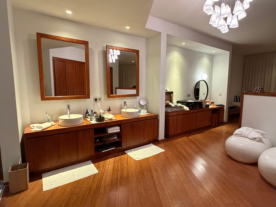 阿米拉弗什度假酒店主图