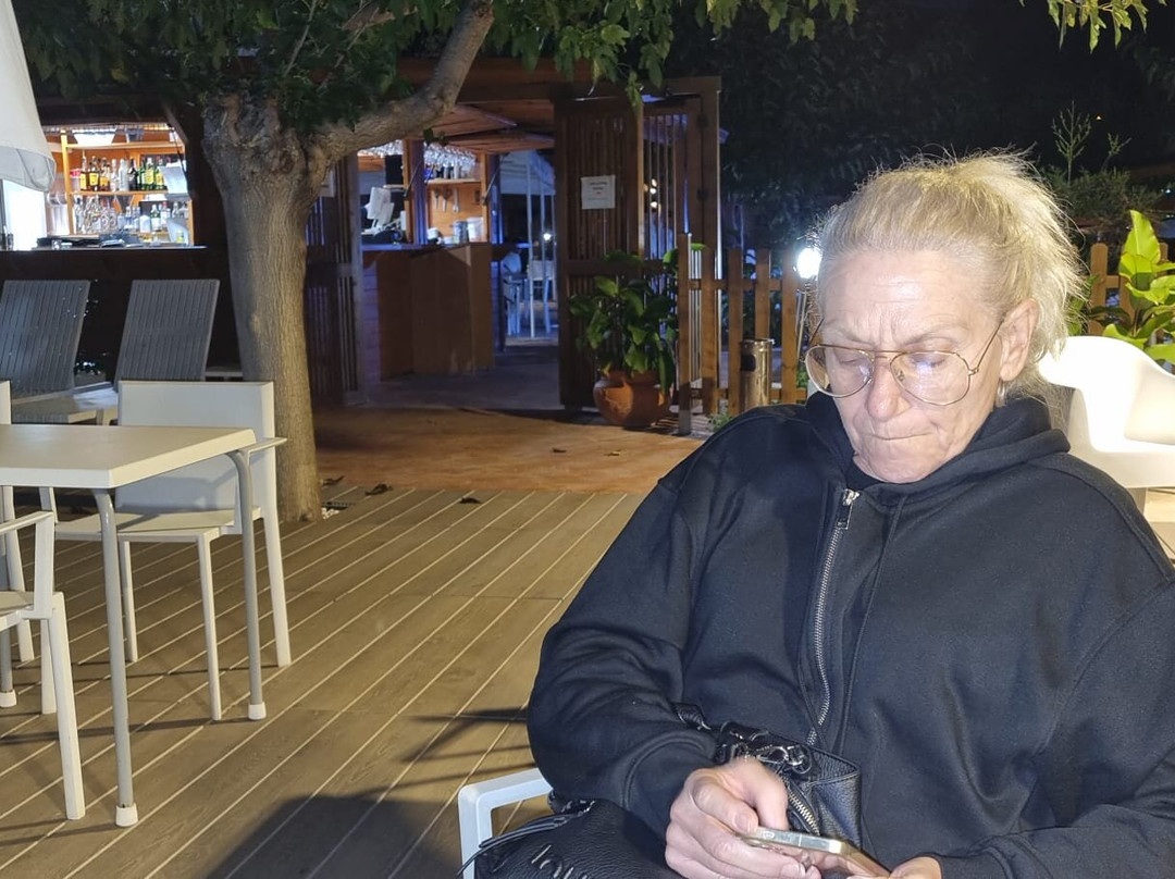 米哈雷斯玫瑰园酒店主图