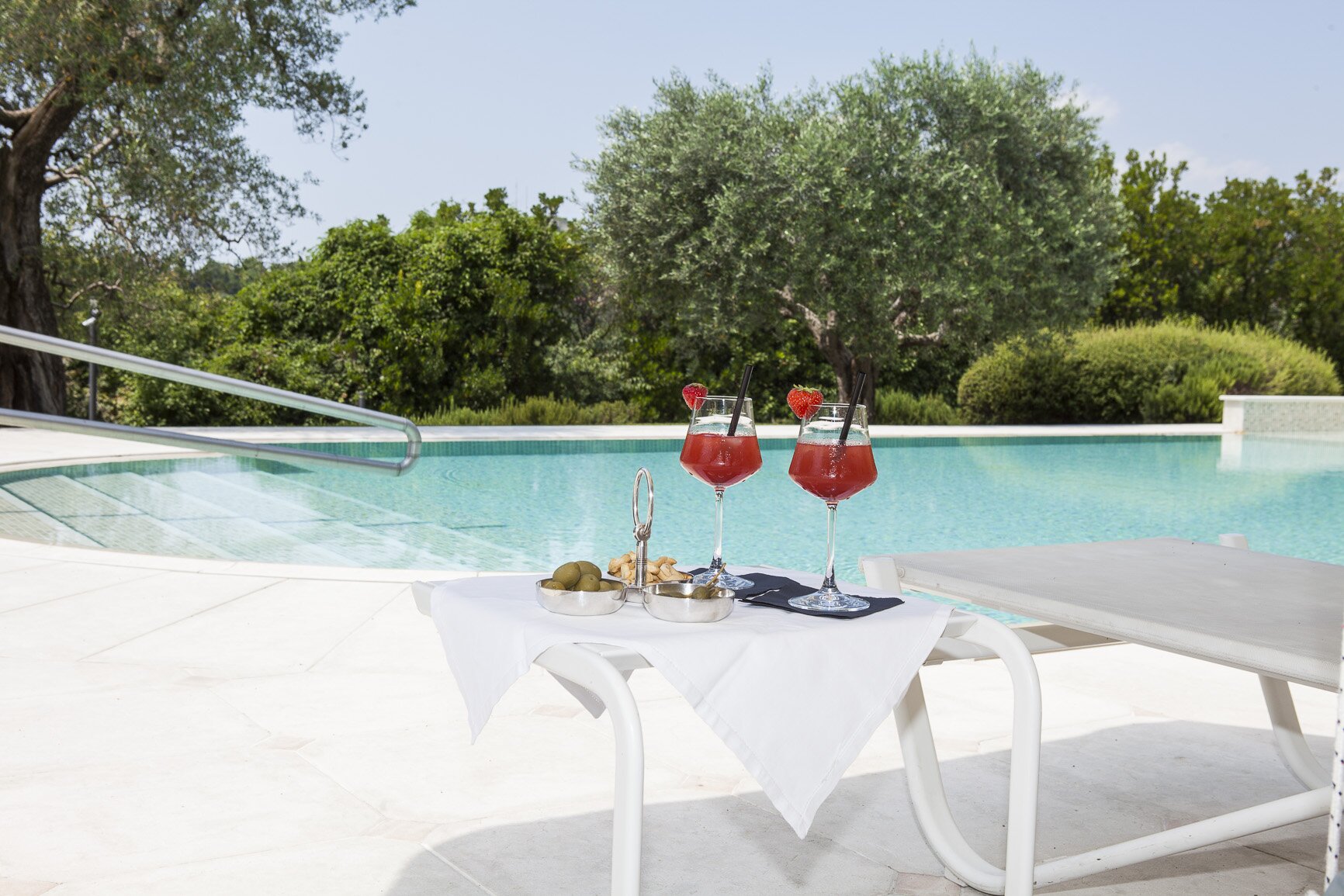 Relais Fra' Lorenzo-泳池