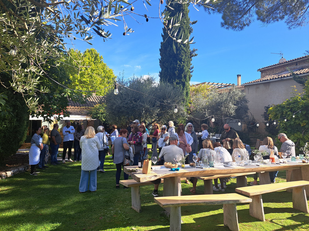 Cooking Classes In Provence at La Belugue-Beaumont-de-Pertuis必去景点