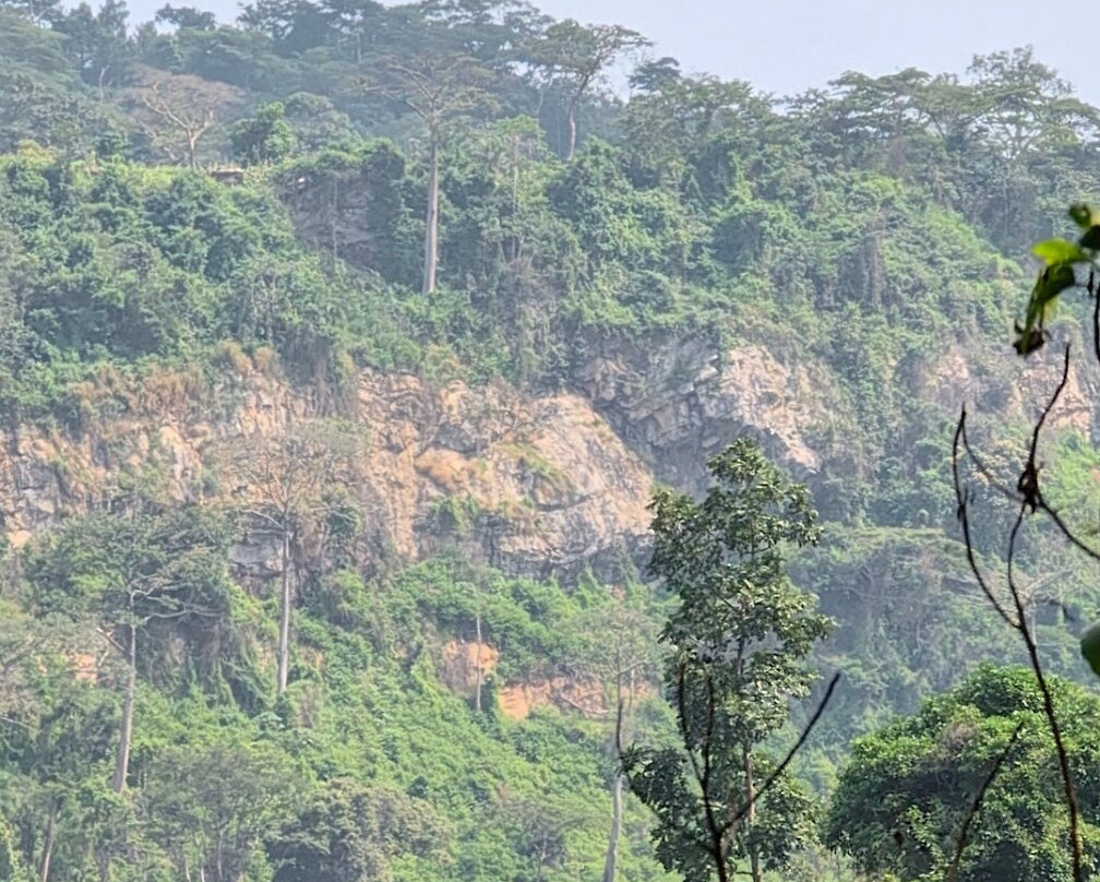 Aflabo Waterfall-霍霍埃必去景点