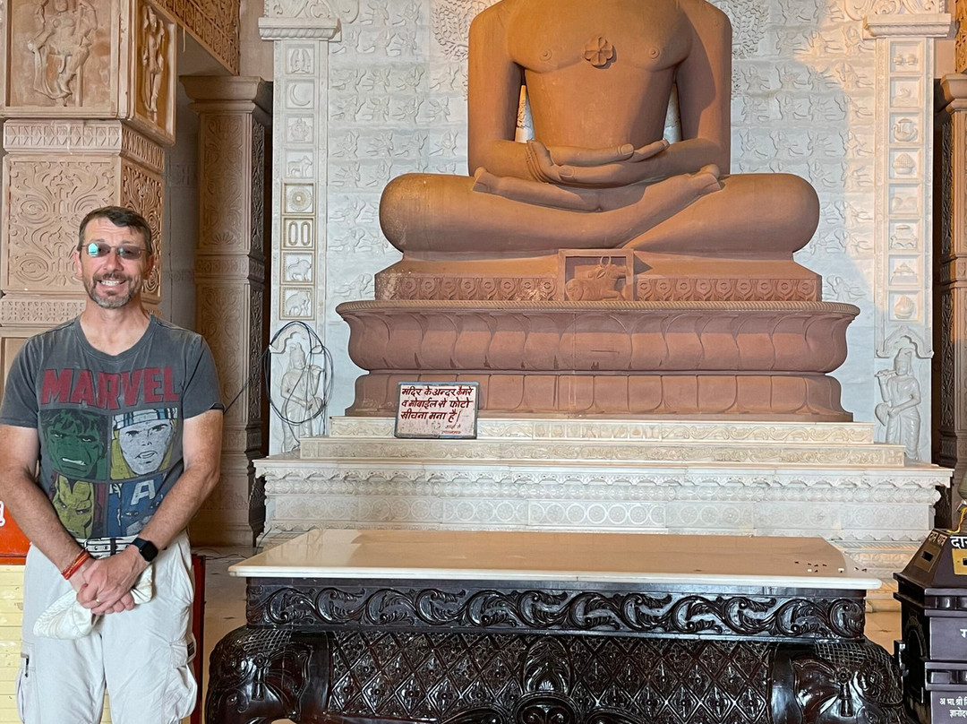 Nareli Jain Temple-阿杰梅尔必去景点