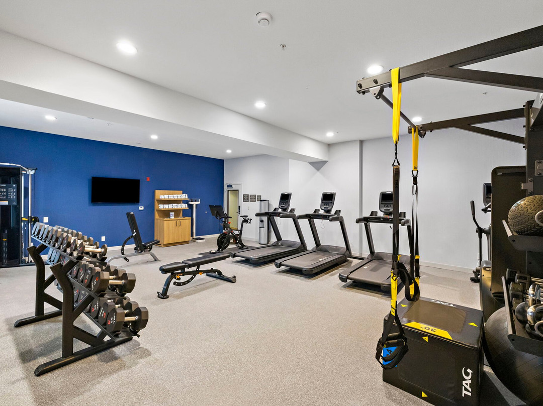 Hampton Inn & Suites Lancaster主图