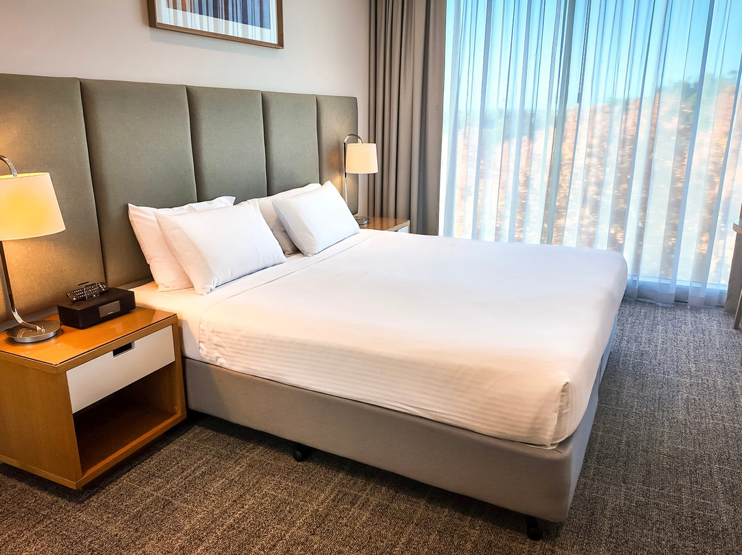 Quest Mounts Bay Road主图