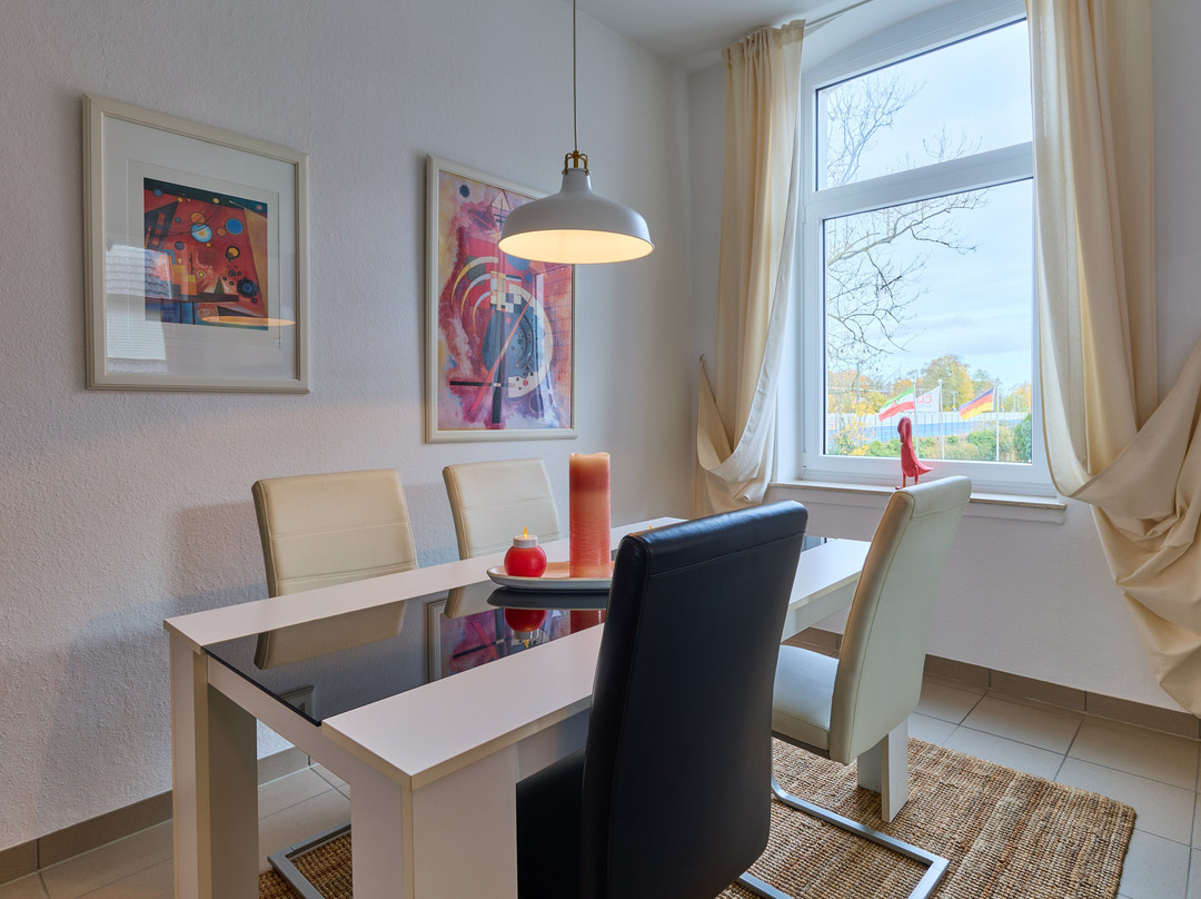 Arador-City Hotel主图