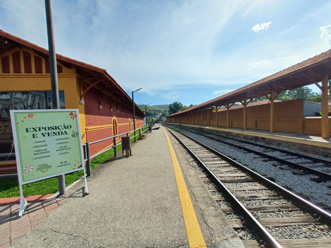 Estação Ferroviária De Guararema