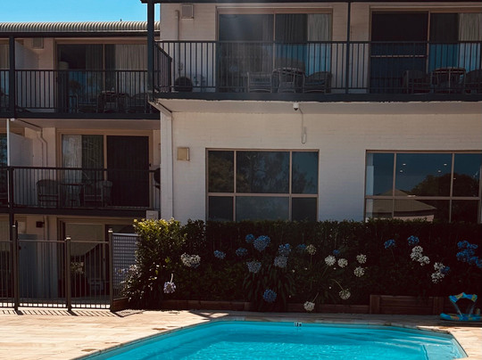 基亚马露台摩托旅店主图