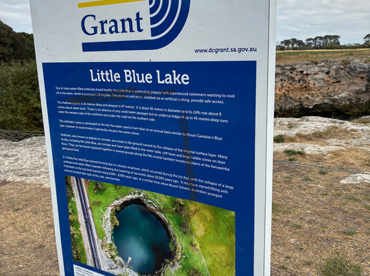 Little Blue Lake-麦克唐奈港必去景点