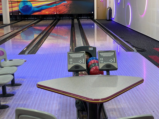 BOWLING Hotel EMINENT-Stupava必去景点