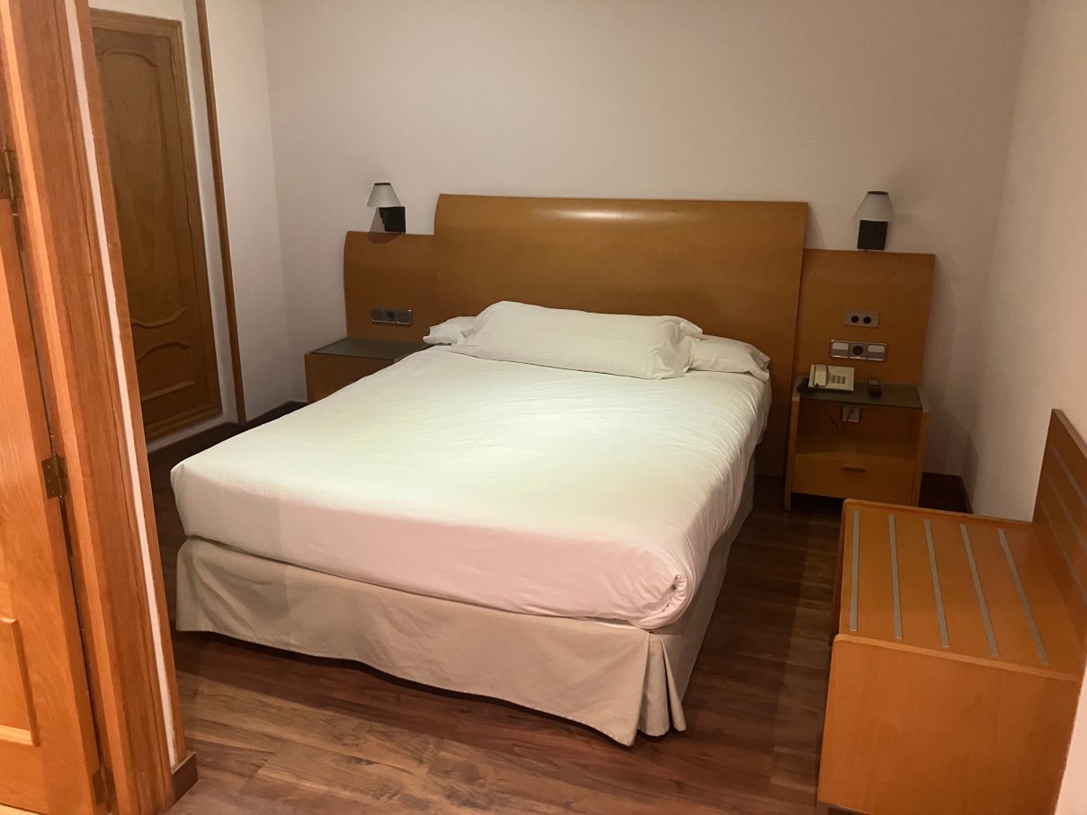 埃尔楚拉酒店-官方