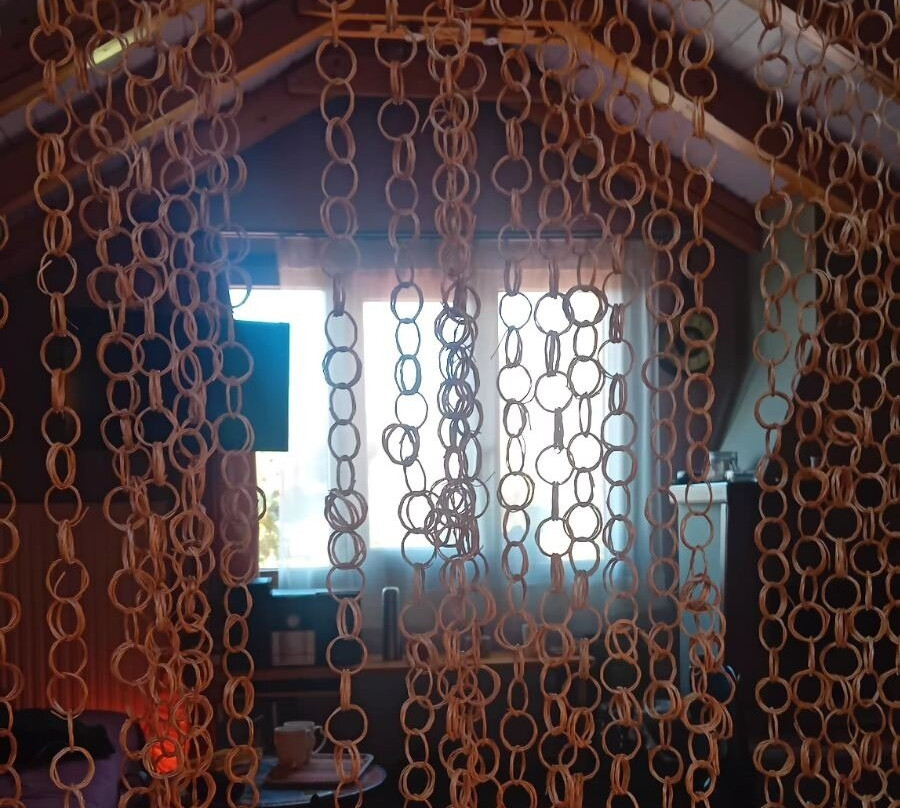 麦隆娜招待所主图