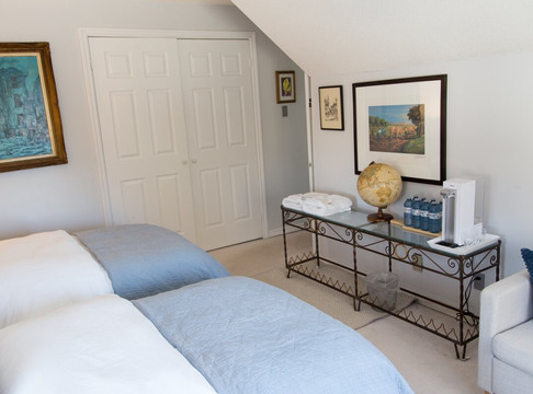 Gypsy by the Lake Bed & Breakfast主图