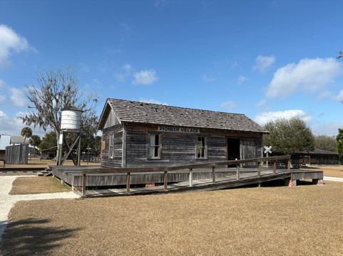 Pioneer Village at Shingle Creek-基西米必去景点