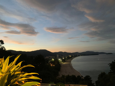 卡隆山上度假村主图