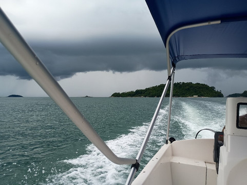 Praia Ilha do Pelado-帕拉地必去景点