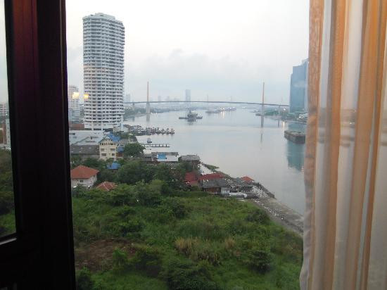 曼谷蒙天河畔酒店主图