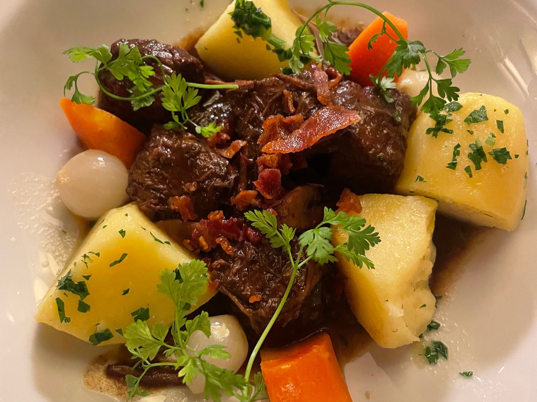 雪绒花公寓式酒店主图