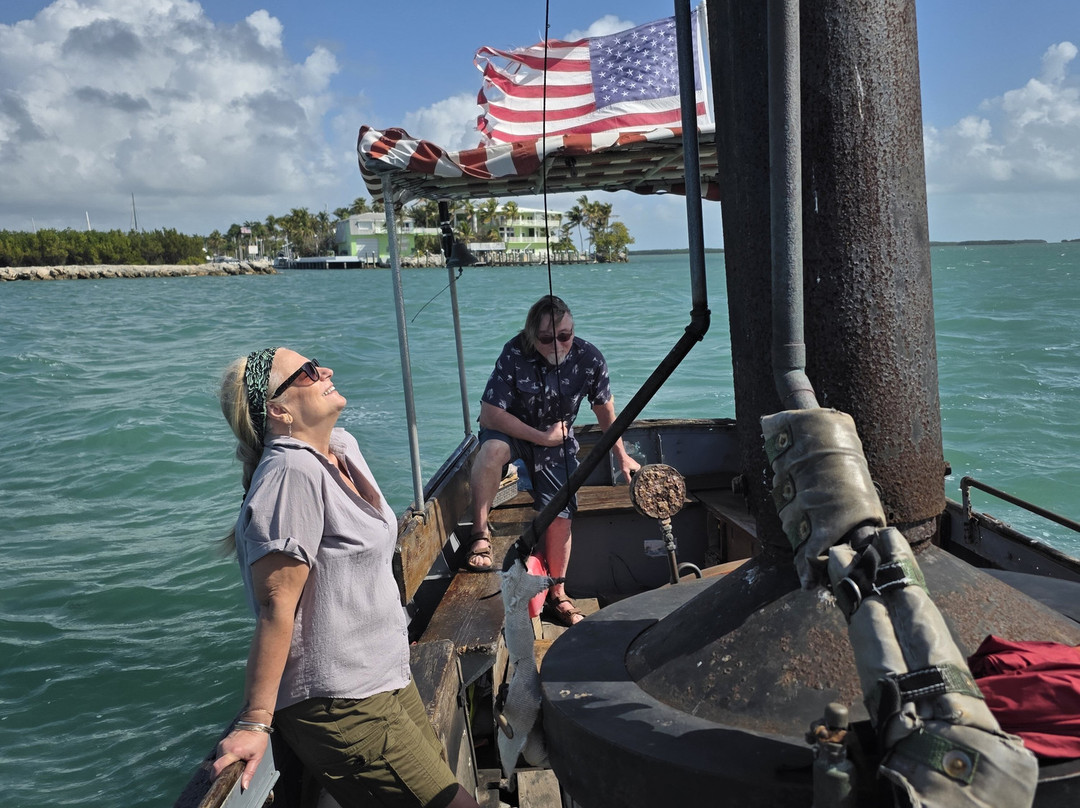 African Queen Canal Cruise-拉哥岛必去景点