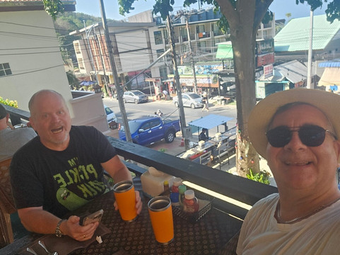 lae​ Lay​ @Khao​ Khad