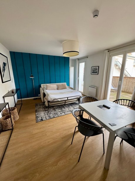 德杜克斯酒店-客卧