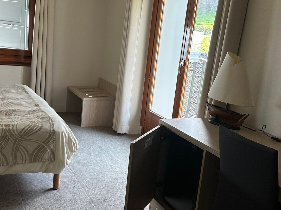 乐莱蒙酒店主图