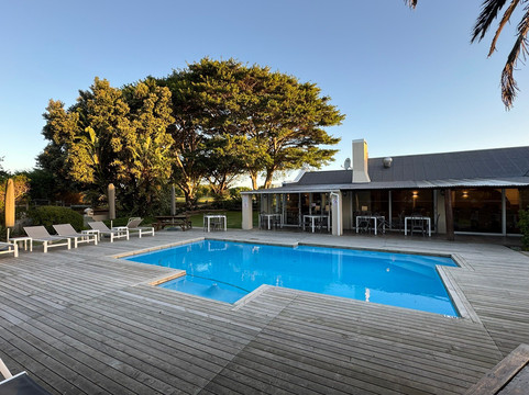 奥伊斯特贝酒店主图