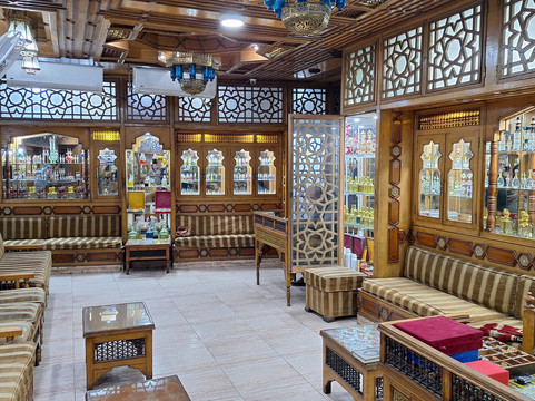 Cleopatra Palace Perfume Giza-吉萨必去景点