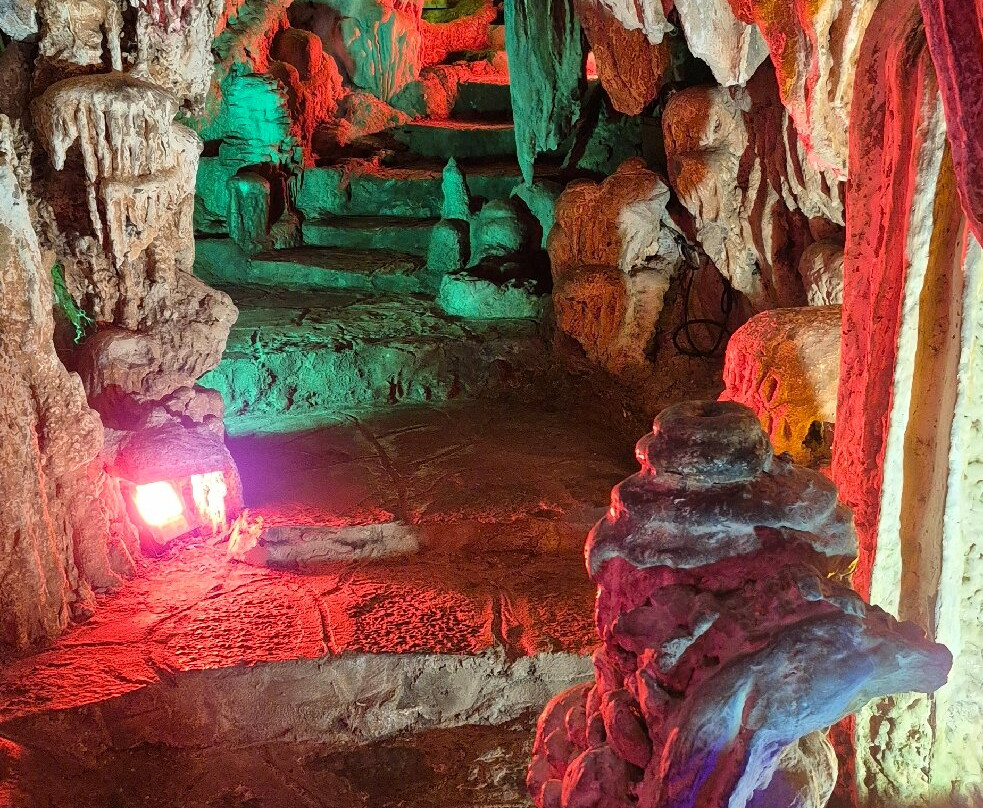 天星桥景区-镇宁布依族苗族自治县必去景点