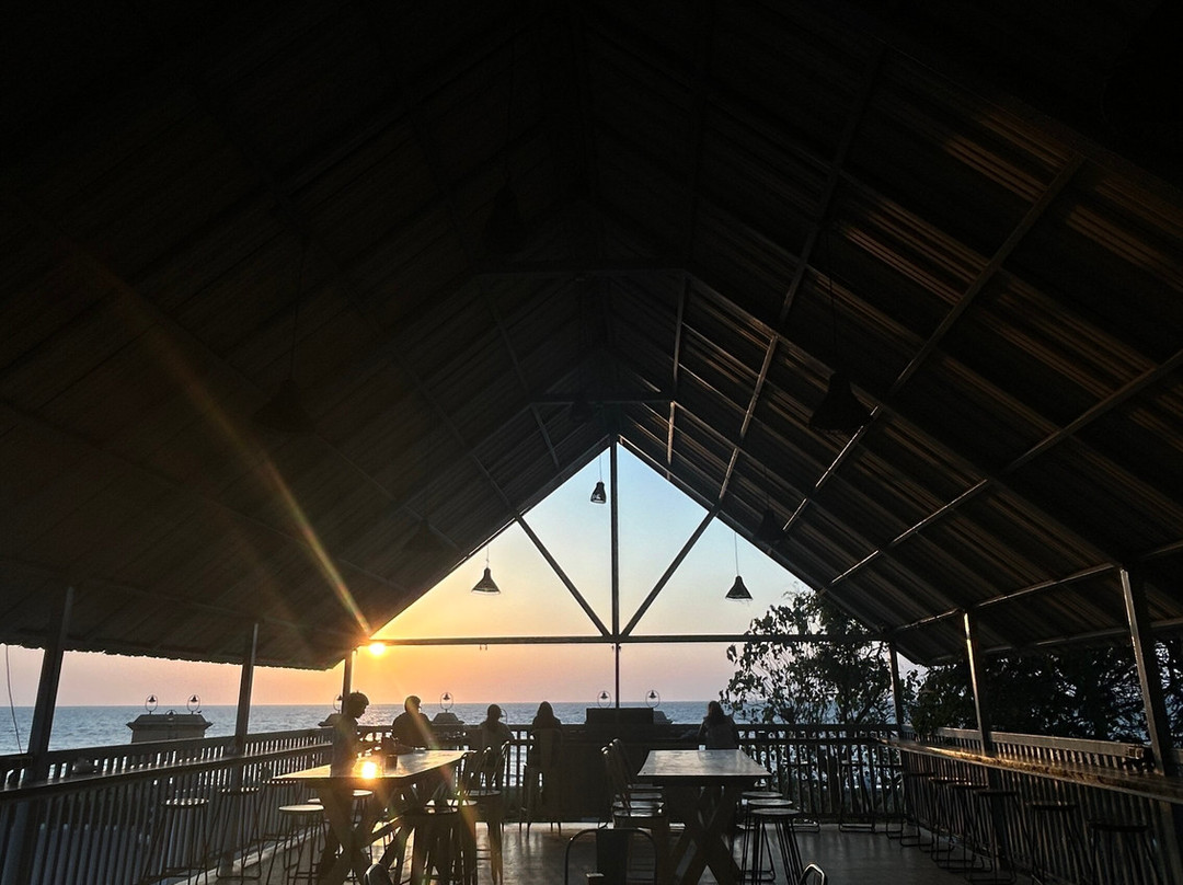 Praveg海滩度假村灯塔达曼主图