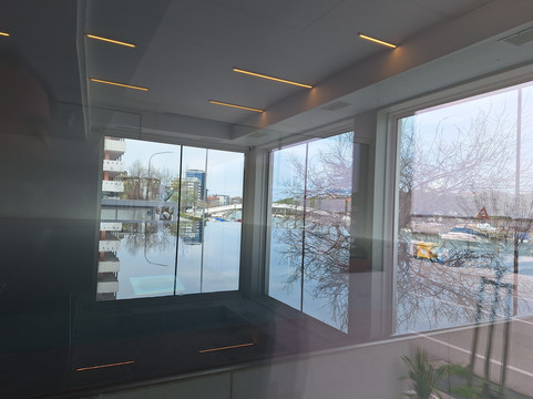 新弗瑞乌里酒店主图