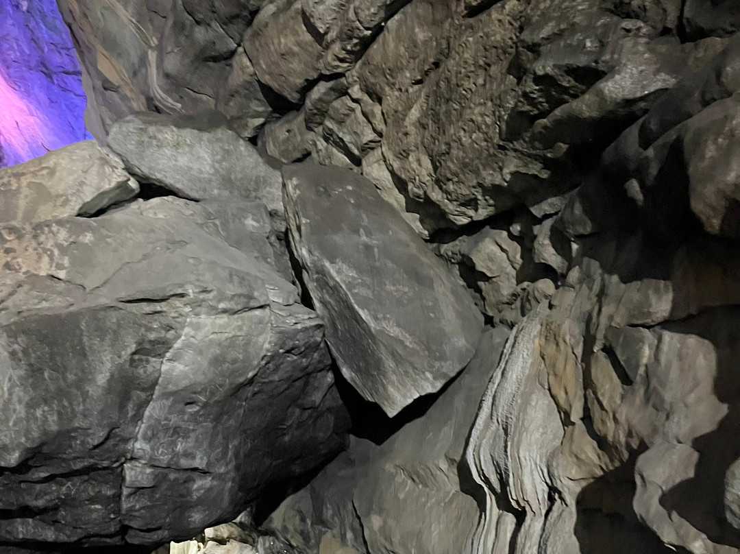 Borra Caves-维沙哈巴南必去景点