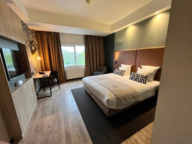 荷兰上海酒店-旅行者