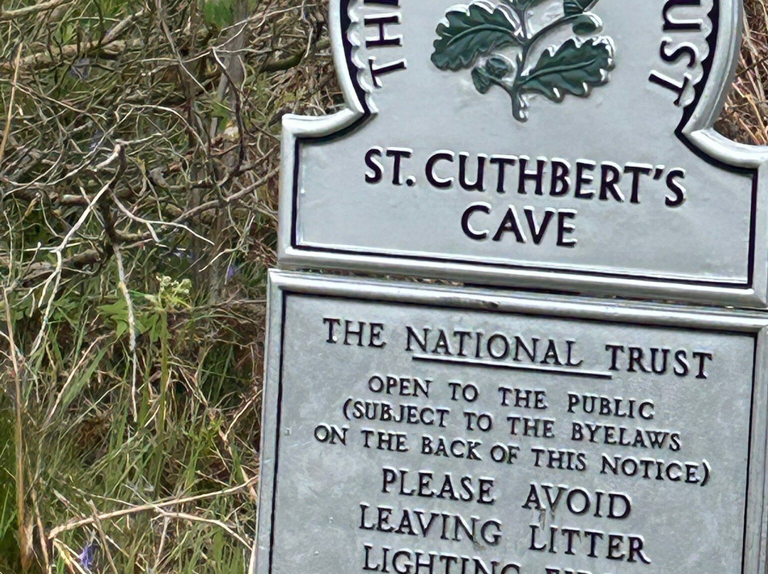 St Cuthbert's Cave-Belford必去景点
