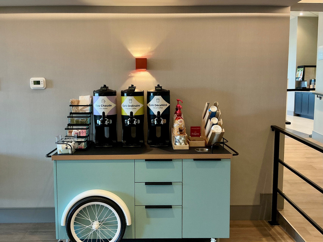 Spark by Hilton Montreal Brossard主图
