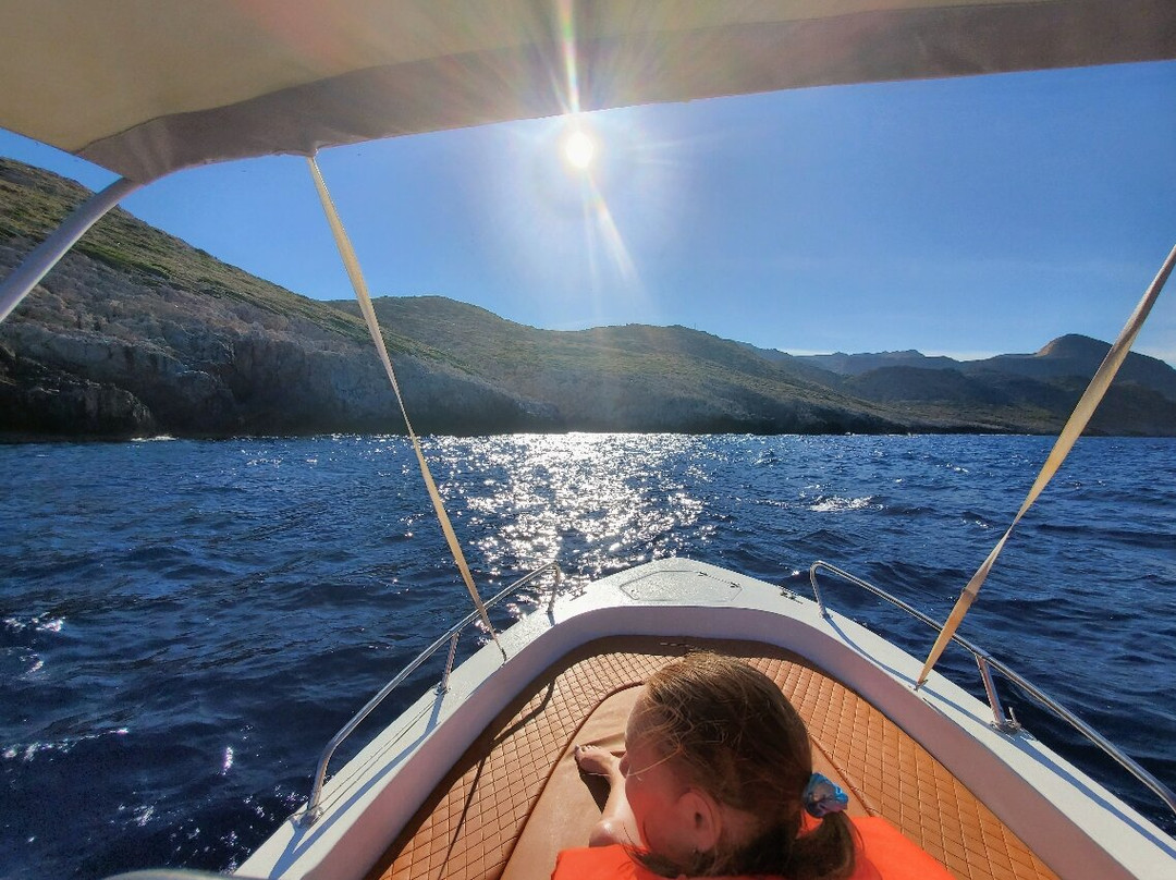 God Boat Rentals