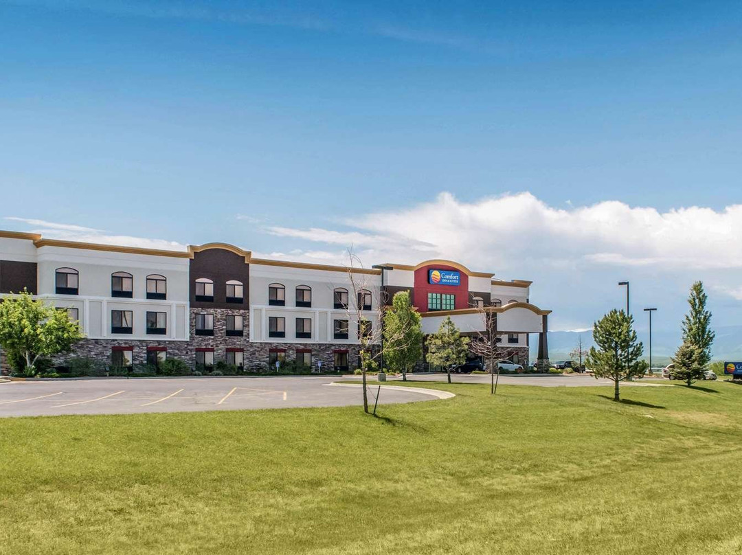Birney酒店住宿-Comfort Inn & Suites