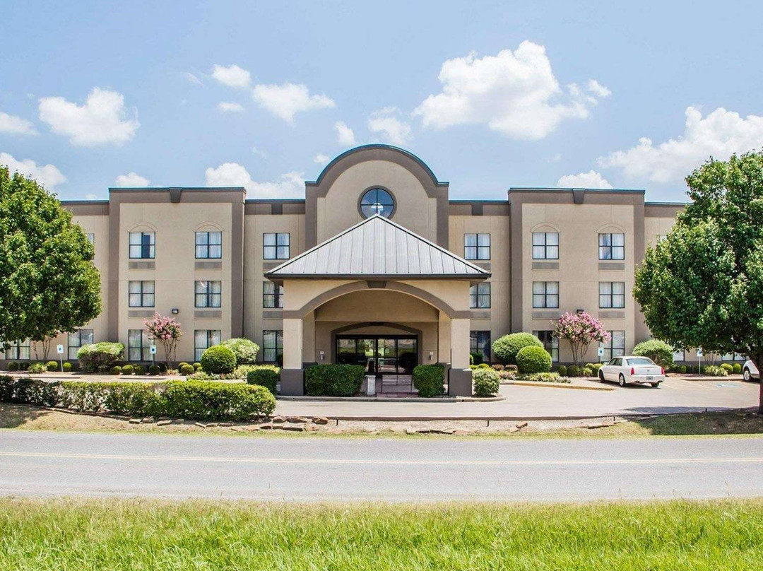 Alderson酒店住宿-Comfort Suites McAlester