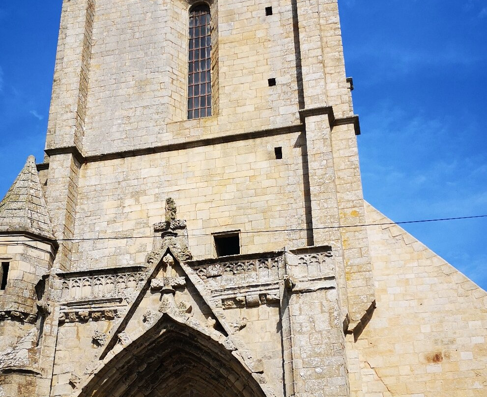 Eglise Saint Guenole-Batz-sur-Mer必去景点