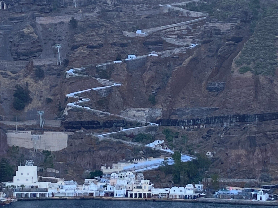 Santorini Cable Car-费拉必去景点