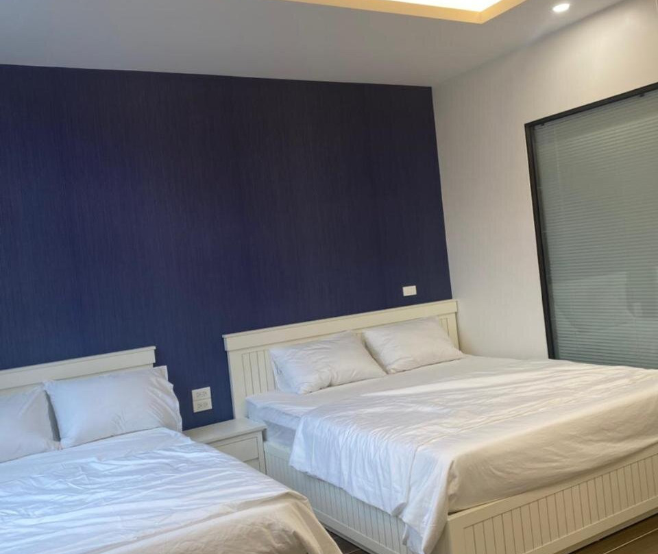 Anh Quoc Hotel