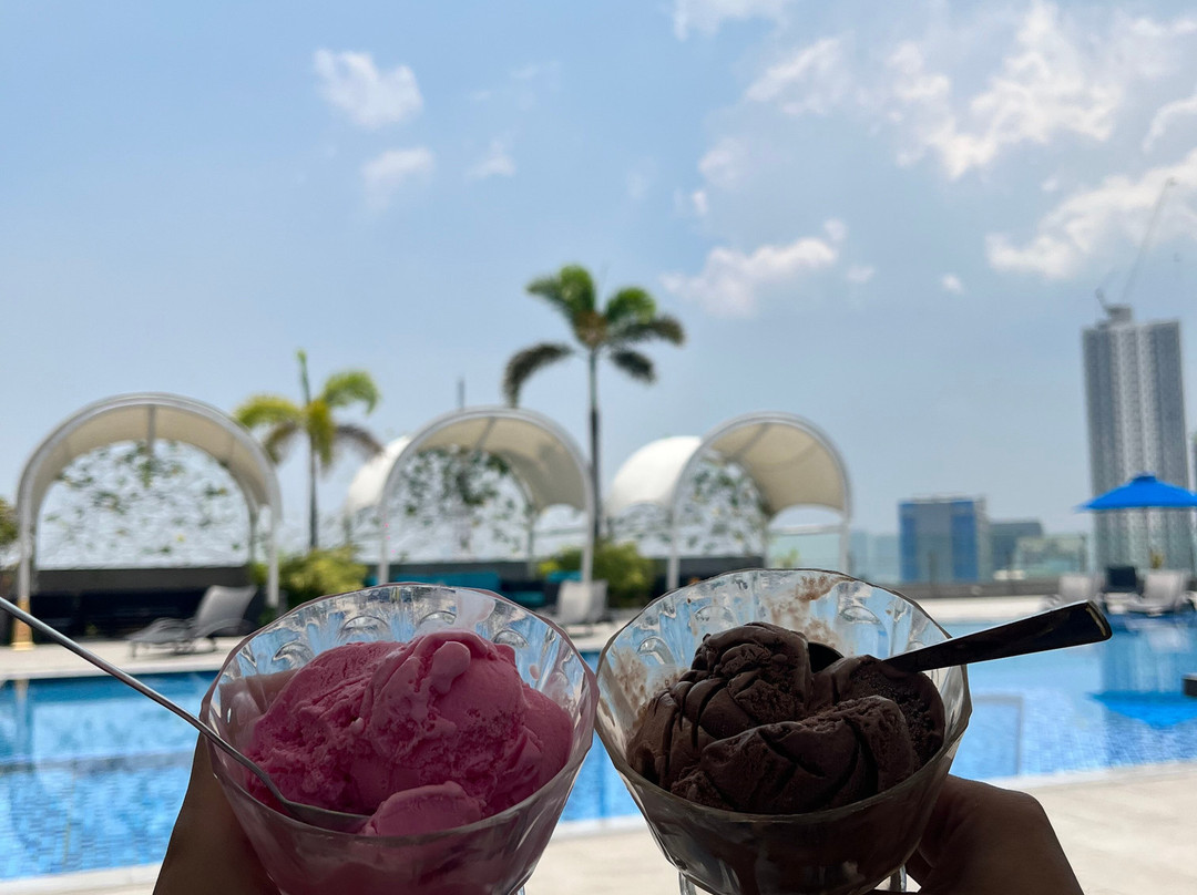 鲁克森特酒店主图