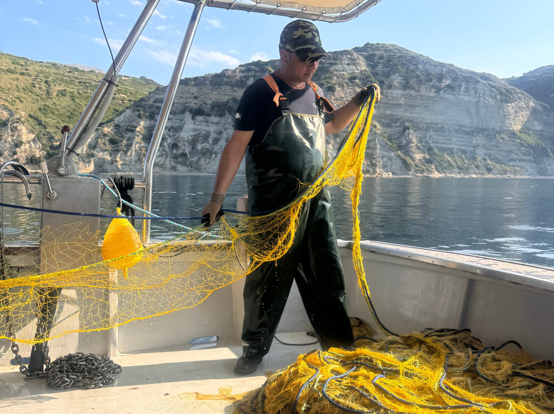 Fishing Tourism Kefalonia Dimitrios-Efthimia-Katelios必去景点