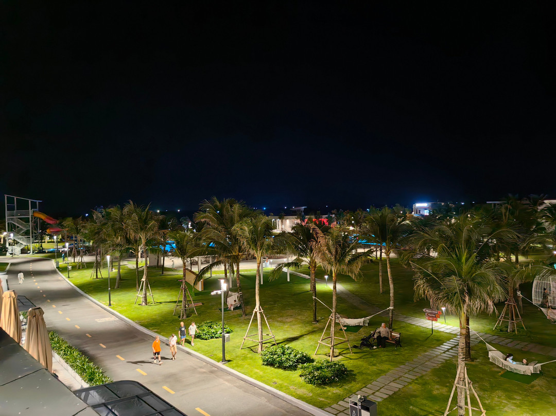 Lugano Resort & Spa Cam Ranh