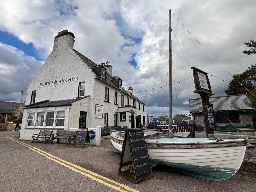 Crown & Anchor