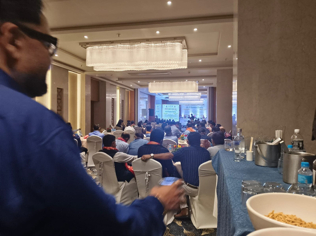 占西纳特拉吉萨洛瓦门廊酒店主图