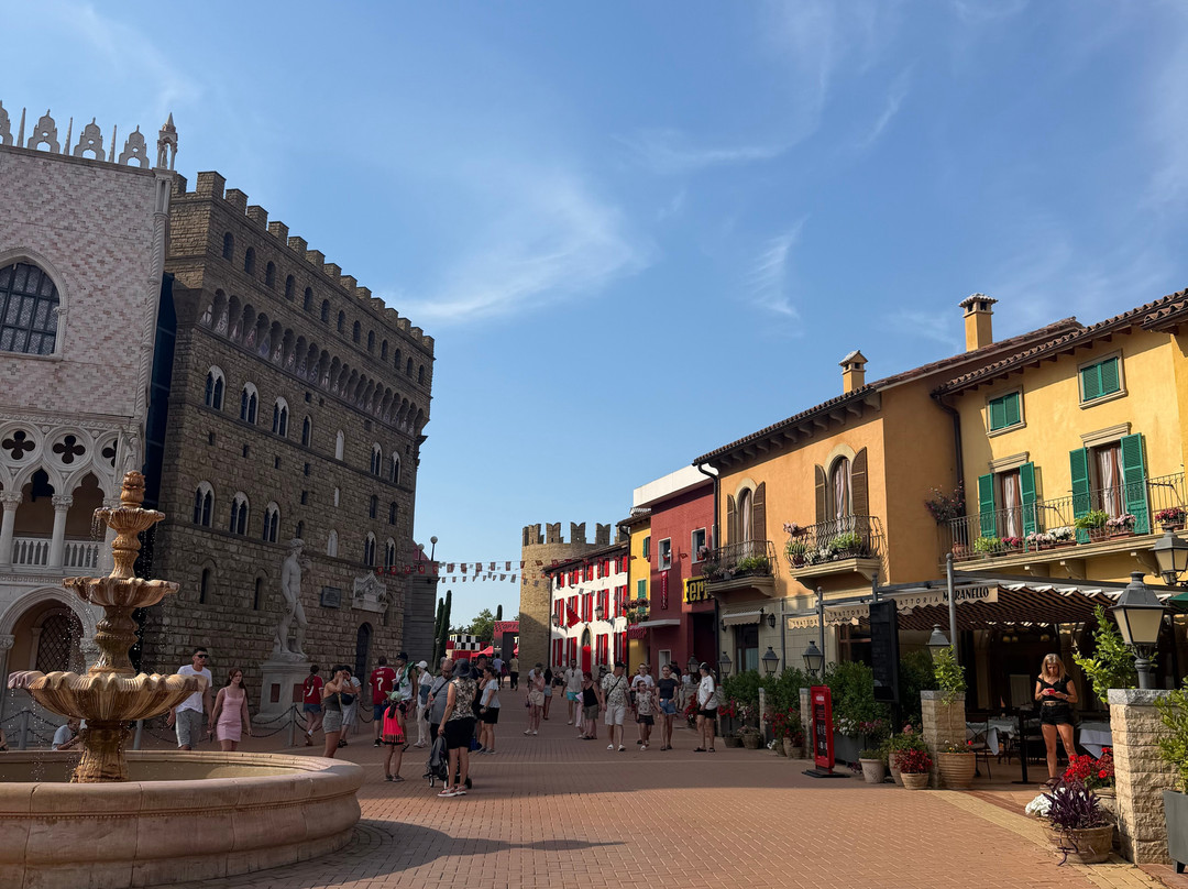 Ferrari Land-Vila Seca必去景点