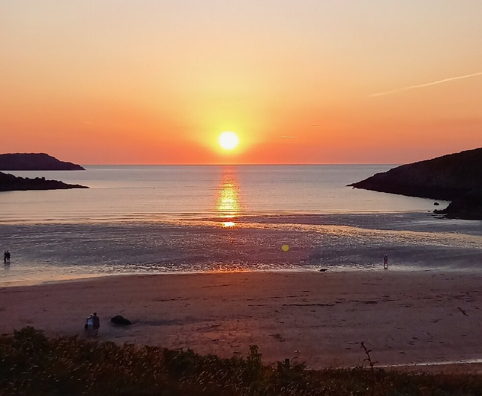 Cemaes Bay Traeth Bach Beach-Cemaes Bay必去景点
