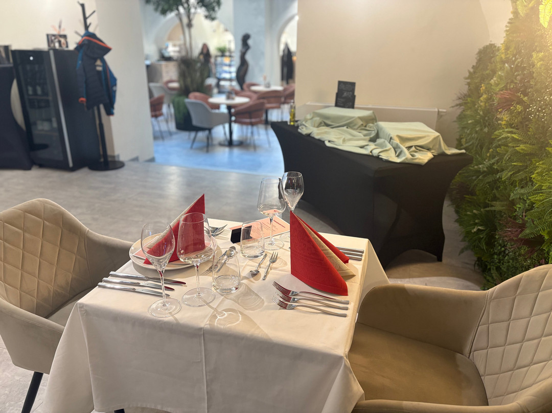RestArt I café & bistro