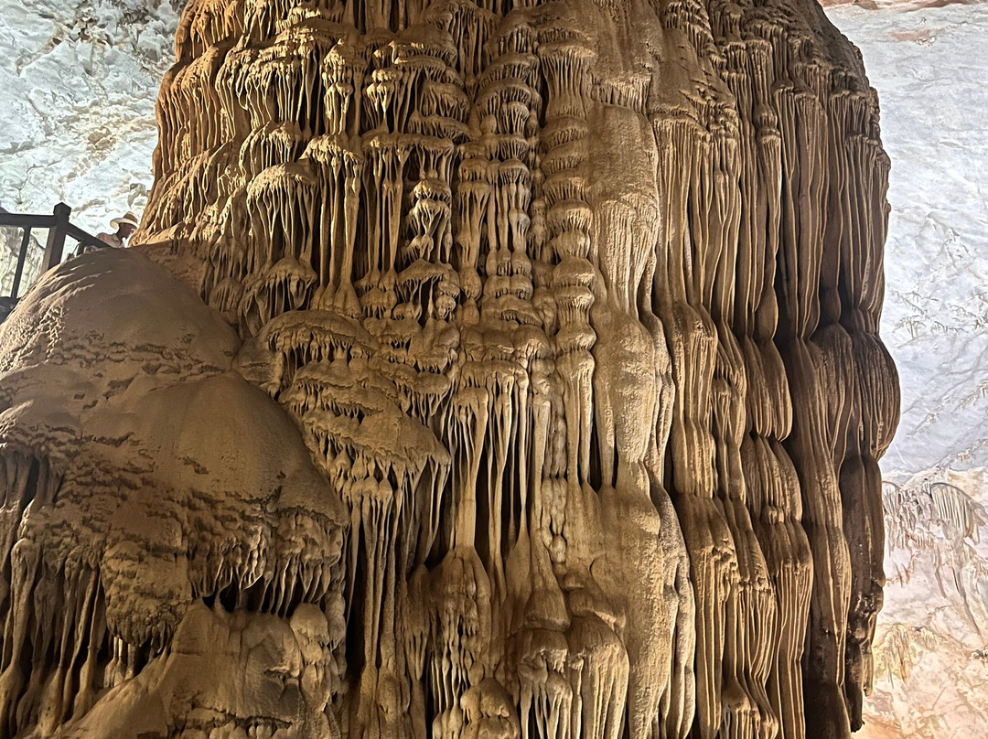 Paradise Cave-峰牙－己榜国家公园必去景点